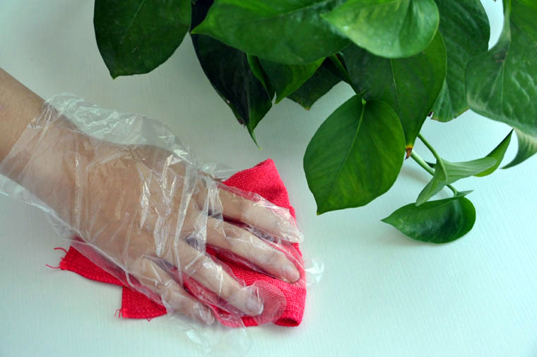 0.6/0.7/0.8/0.9g HDPE glove